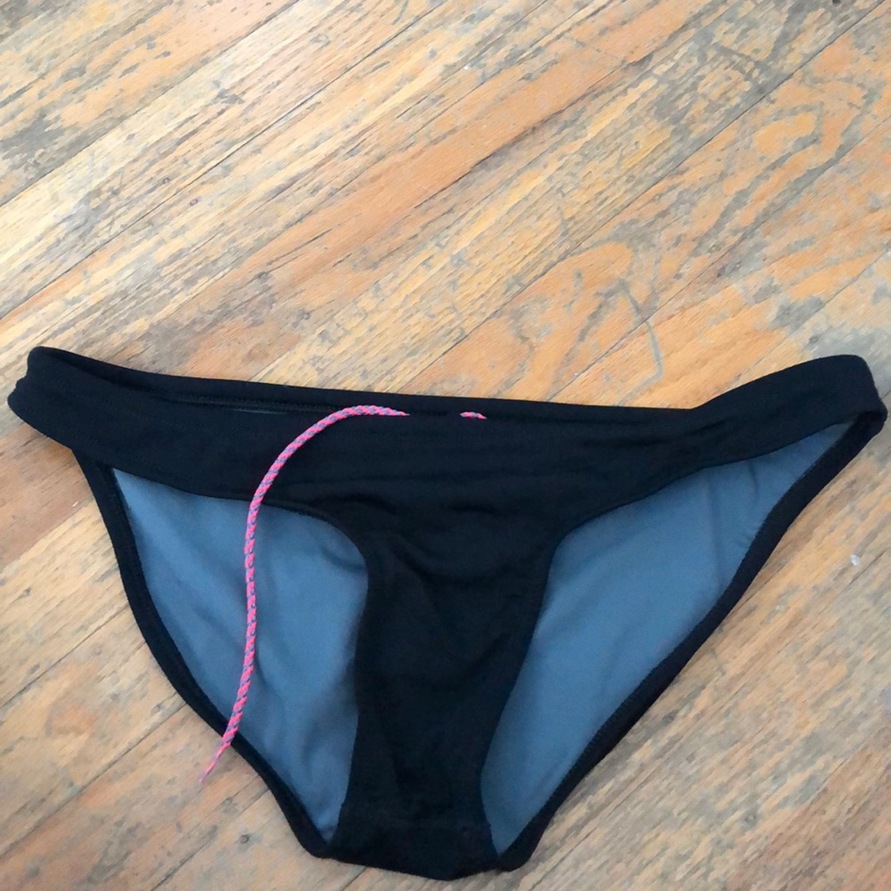 Large Black Jolyn Bottoms